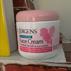Jergens All-Purpose Face Cream — White & Pink